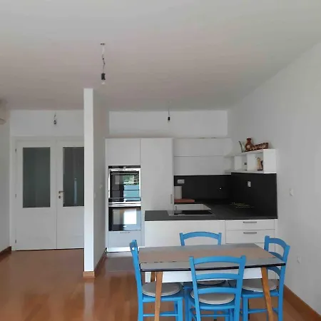Modern, Comfort And Close To The Beach بورتوروز